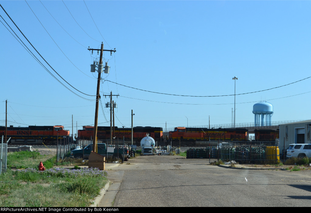 BNSF 6834